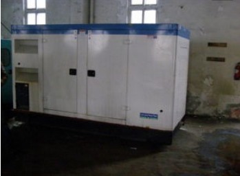 兴隆康明斯150kw大型柴油二手发电机组